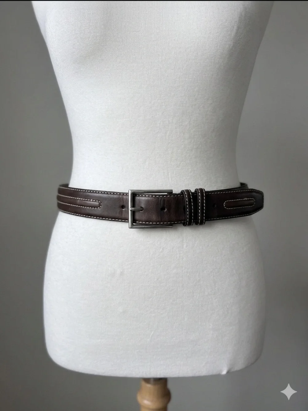 Mens Brown Genuine GrainLeather Belt with Contrast Stitching Size 44